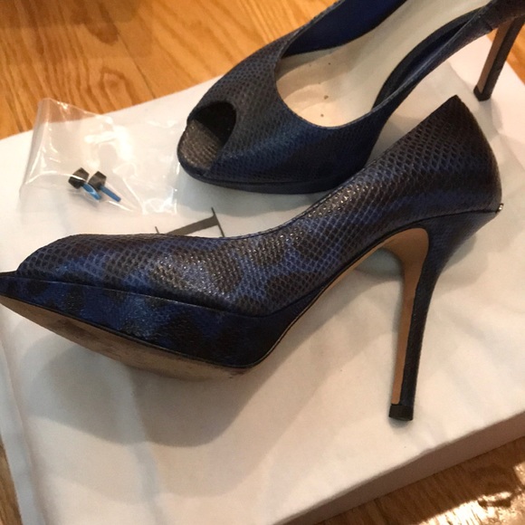 Christian Dior open toe shoes Sz 37 - Picture 2 of 8